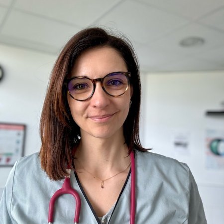 Dr Laure VIALLE